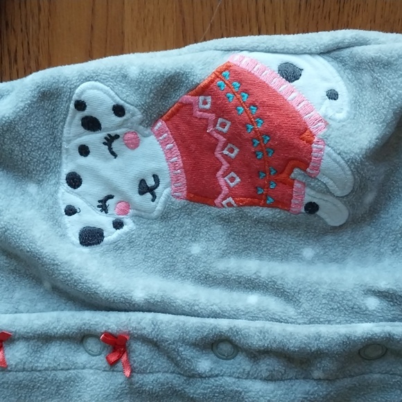 3 Winter themed Carter's Fleece Pajamas. 3m - Picture 7 of 12